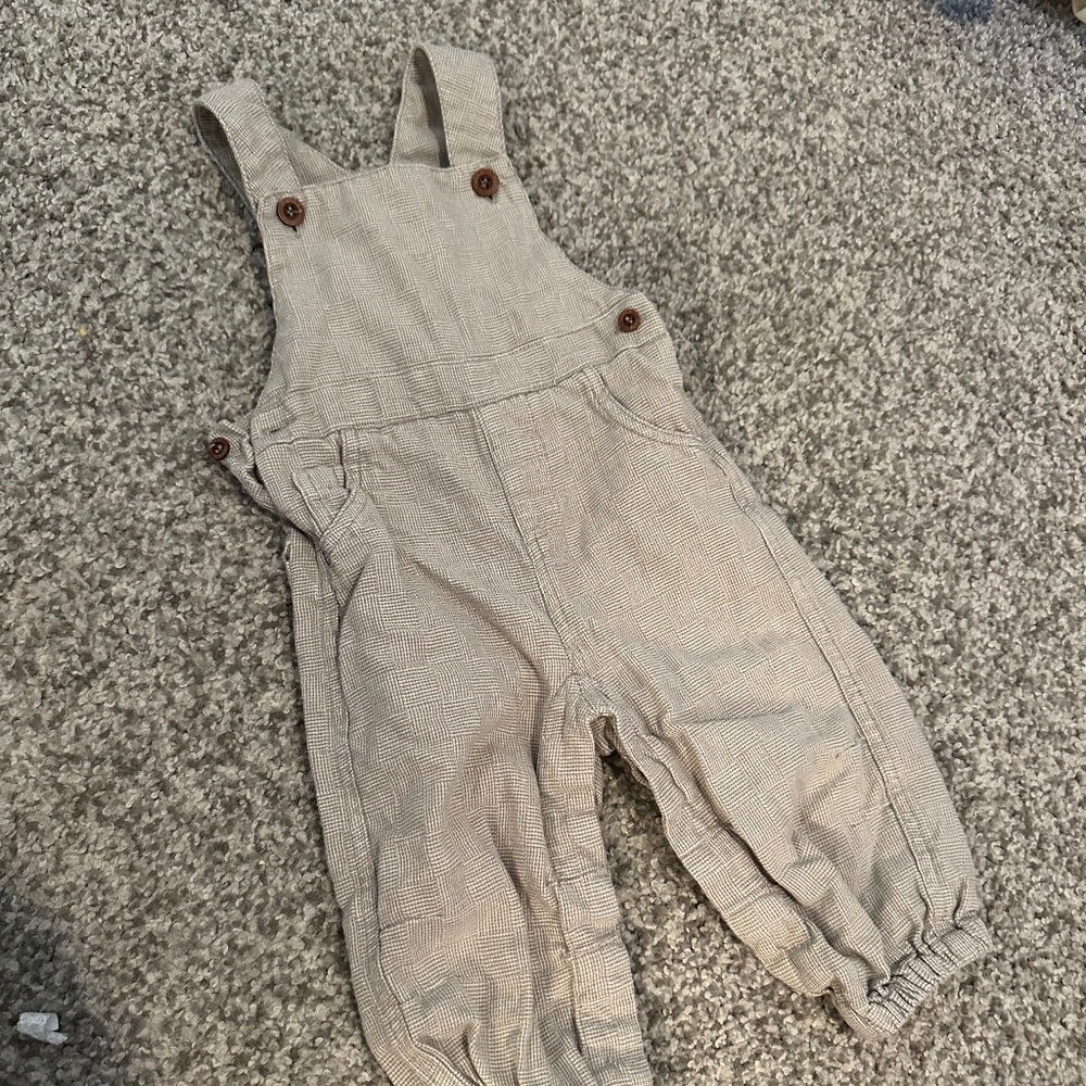 Scandinavian 50s look overalls